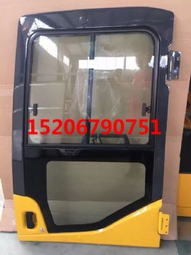 點擊查看詳細信息<br>標題：小松PC200-7/PC-7型駕駛室車門總成  閱讀次數(shù)：1953