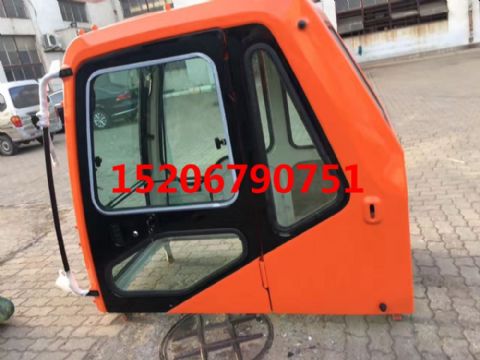 點擊查看詳細信息<br>標題：斗山DH220-7/DH-7型駕駛室 可選裝內(nèi)飾  閱讀次數(shù)：2281